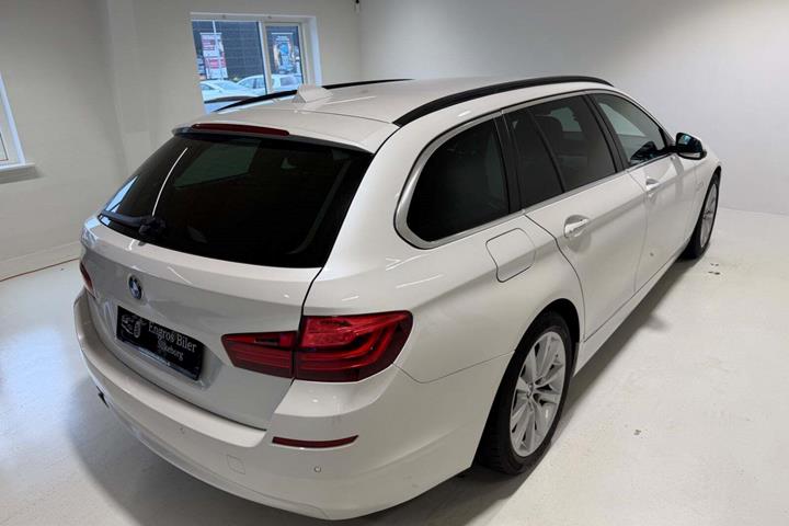 Hvid BMW 530d fra 2013