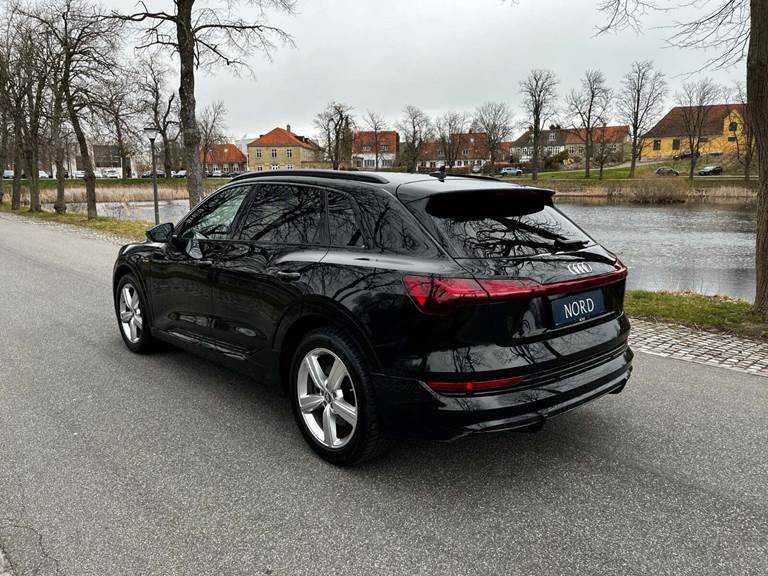 Audi e-tron 50 S-line quattro