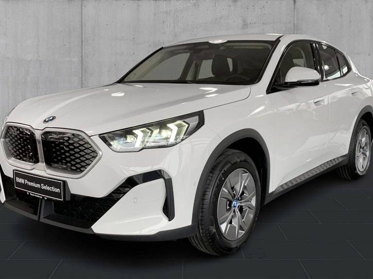 BMW iX2 eDrive20