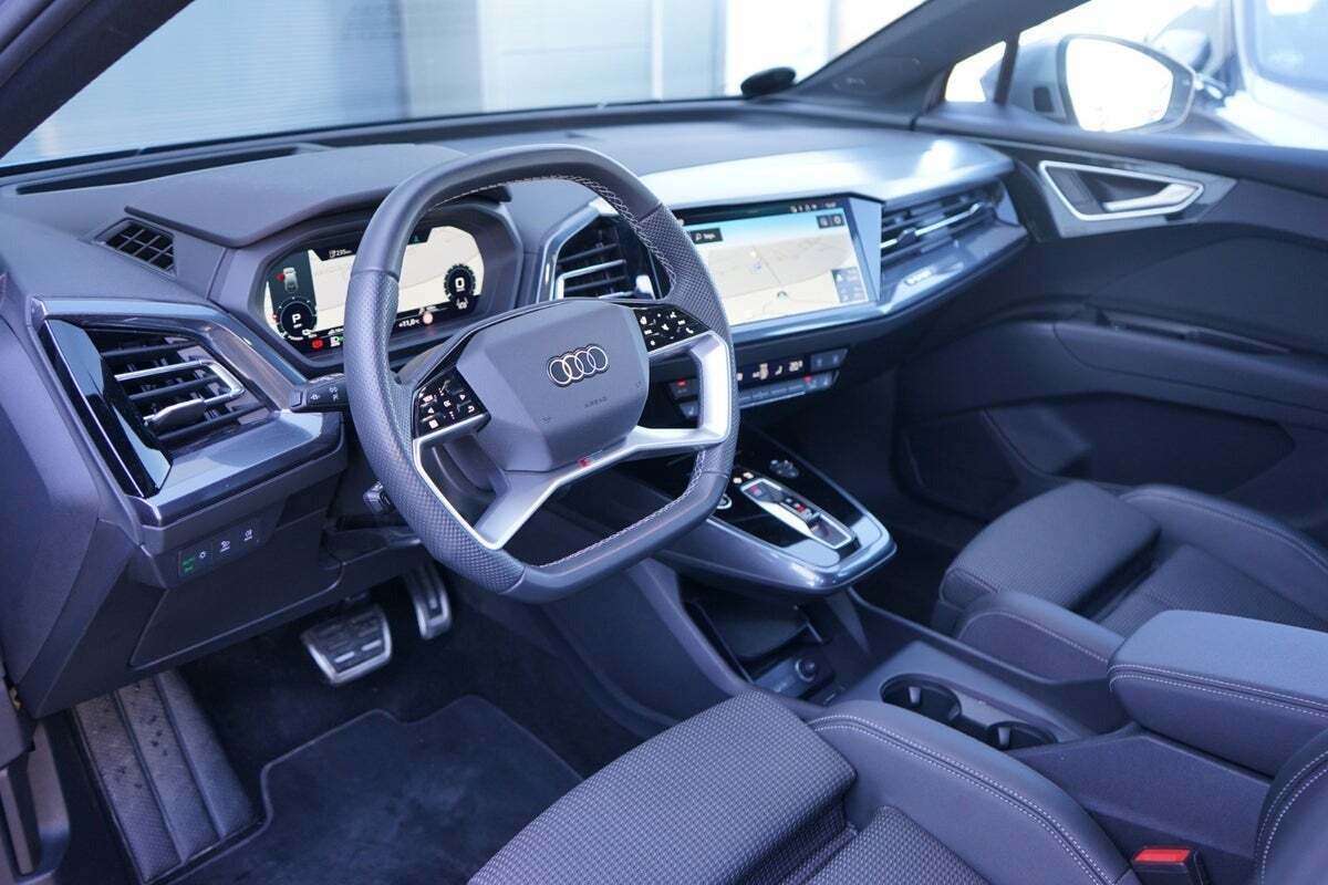 Audi Q4 e-tron 45 Ultra S-line