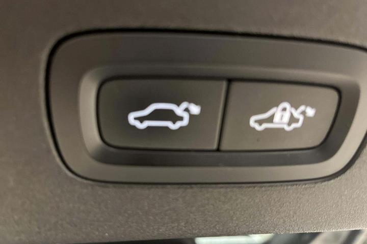 Hvid Polestar 2 fra 2020