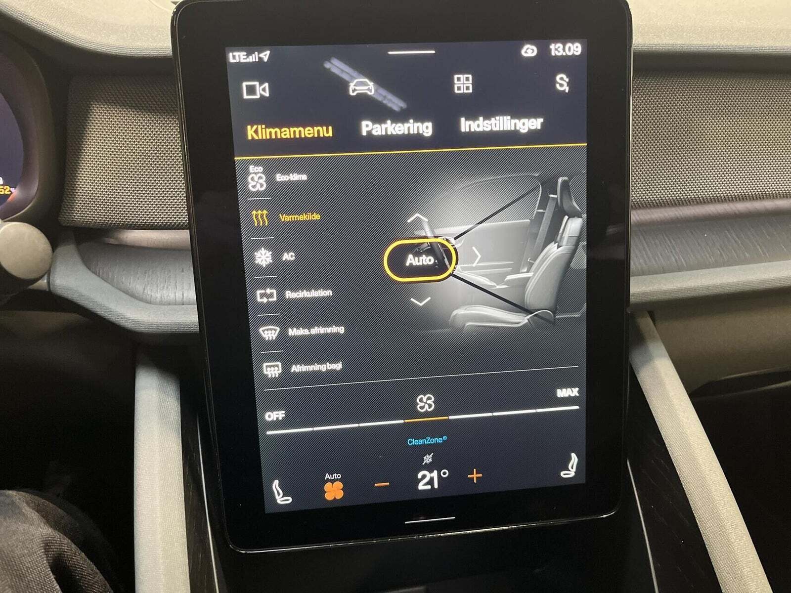 Hvid Polestar 2 fra 2020
