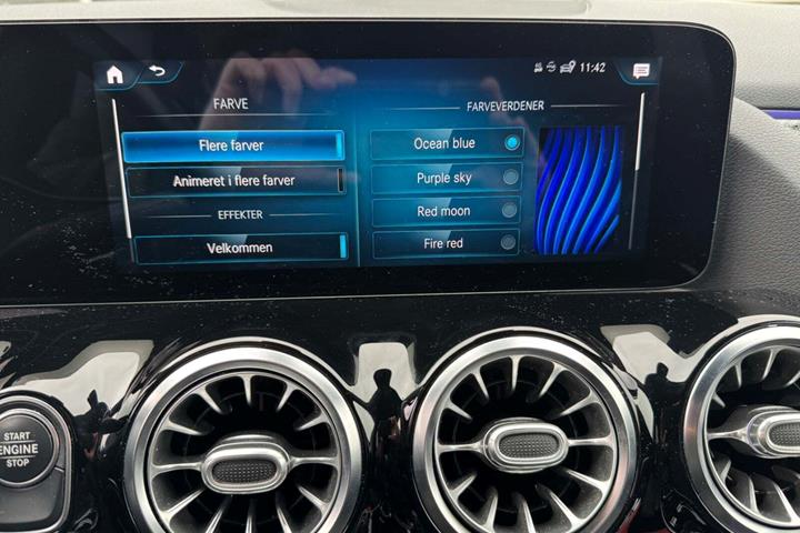 Hvid Mercedes GLA250 e fra 2021