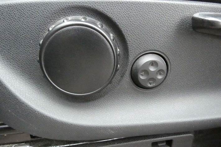 Hvid Mercedes eVito 129 fra 2021