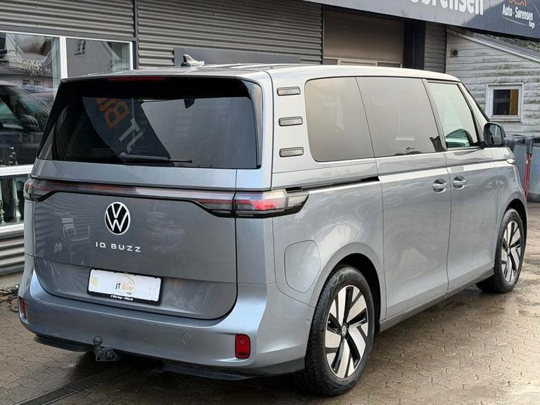 VW ID.Buzz 77 Pro SWB