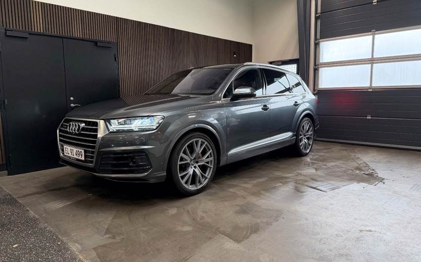 Audi Q7 3,0 TDi 272 S-line quattro Tiptr. 7prs