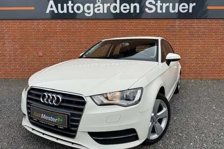 undefined Audi A3 fra 2014 set udefra