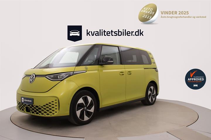 Gul VW ID.Buzz fra 2022 set udefra