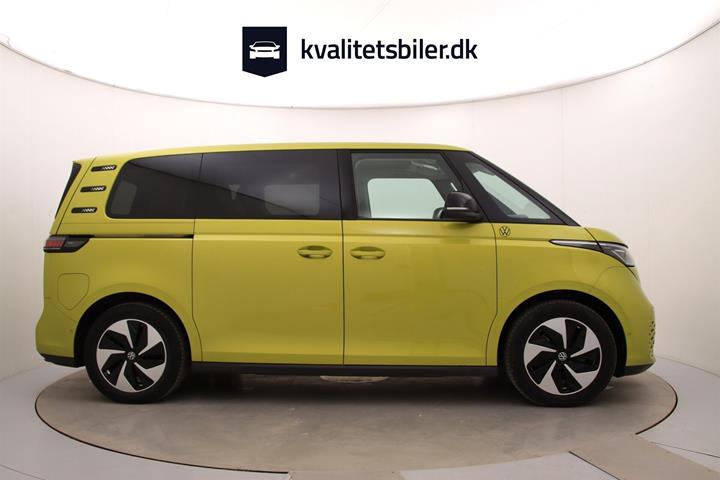Gul VW ID.Buzz fra 2022