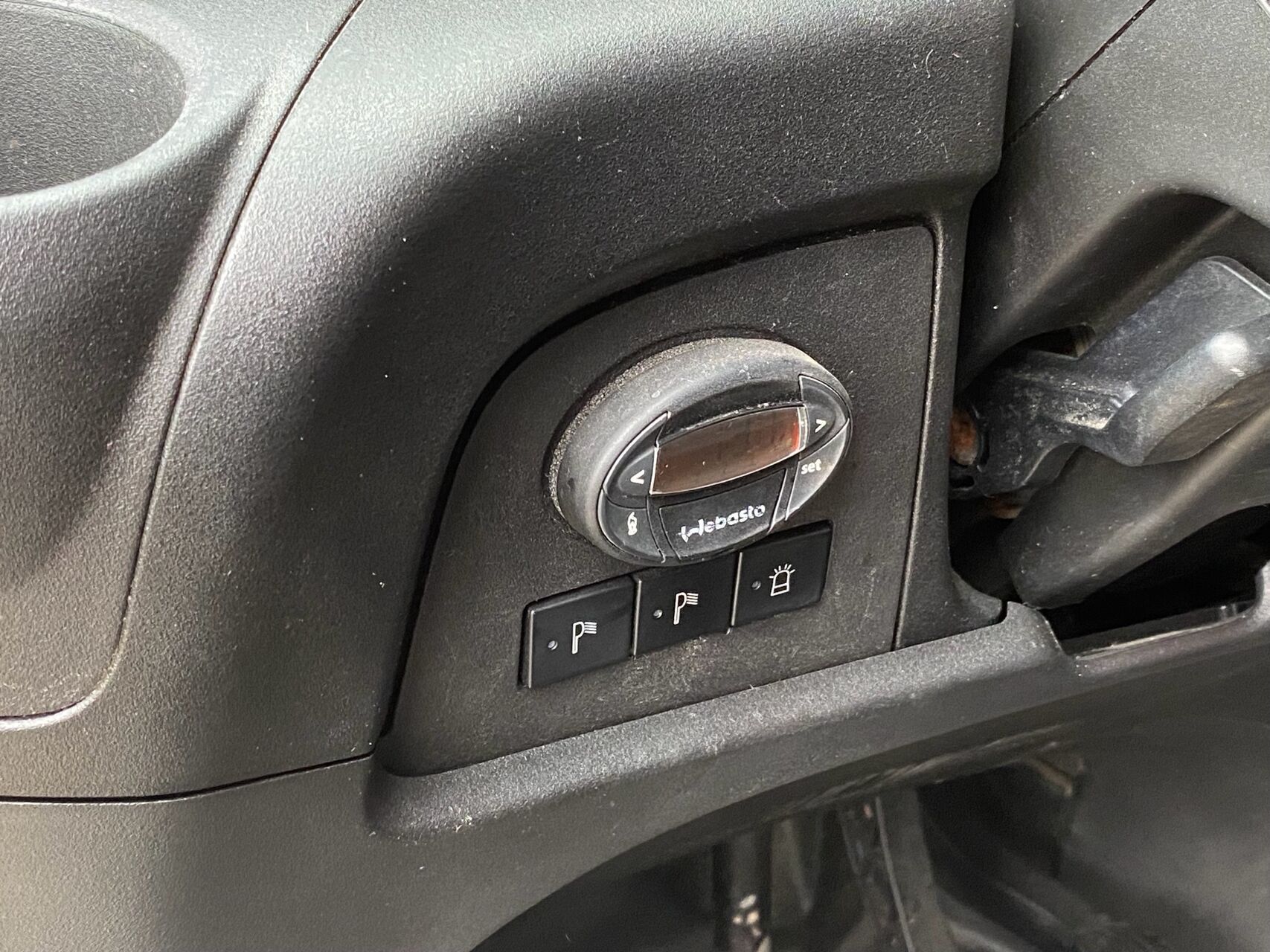 Hvid Iveco Daily fra 2020