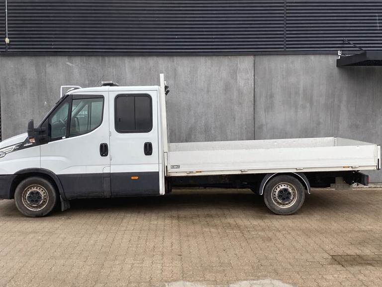 Iveco Daily 3,0 35S18 4100mm D Hi-Matic 180HK DobKab 8g Aut.