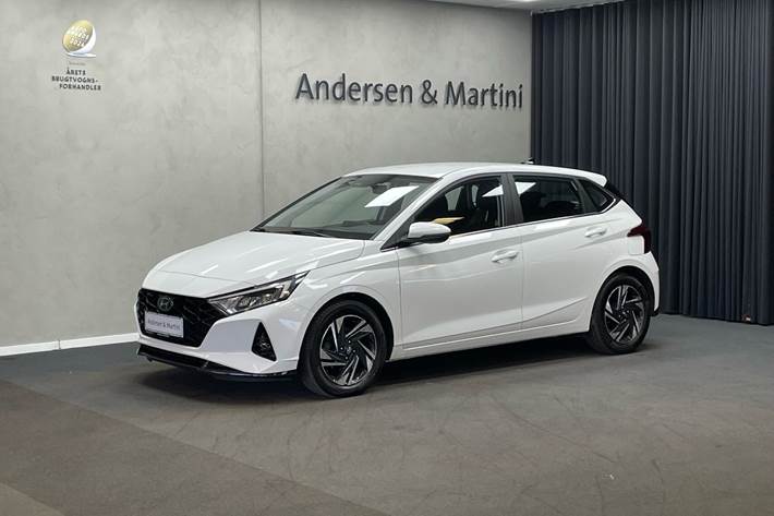 Hvid Hyundai i20 fra 2022