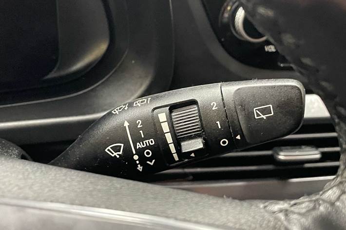 Hvid Hyundai i20 fra 2022