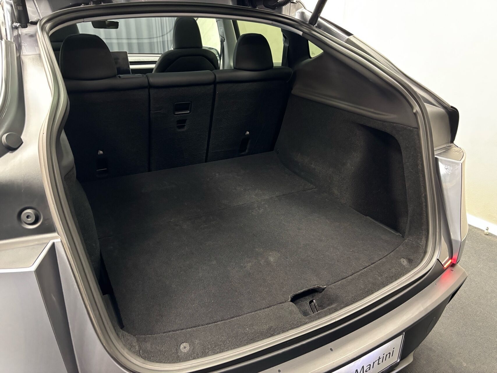 Tesla Model Y EL Long Range Launch Series AWD 514HK 5d Aut.