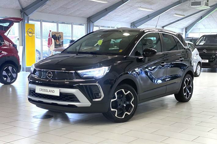 Sort Opel Crossland fra 2021
