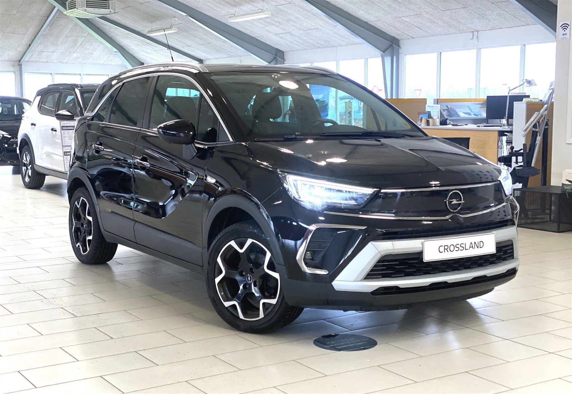 Opel Crossland 1,2 T Sport 110HK 5d 6g