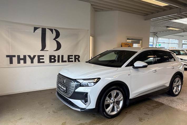 Hvid Audi Q4 e-tron fra 2023 set udefra