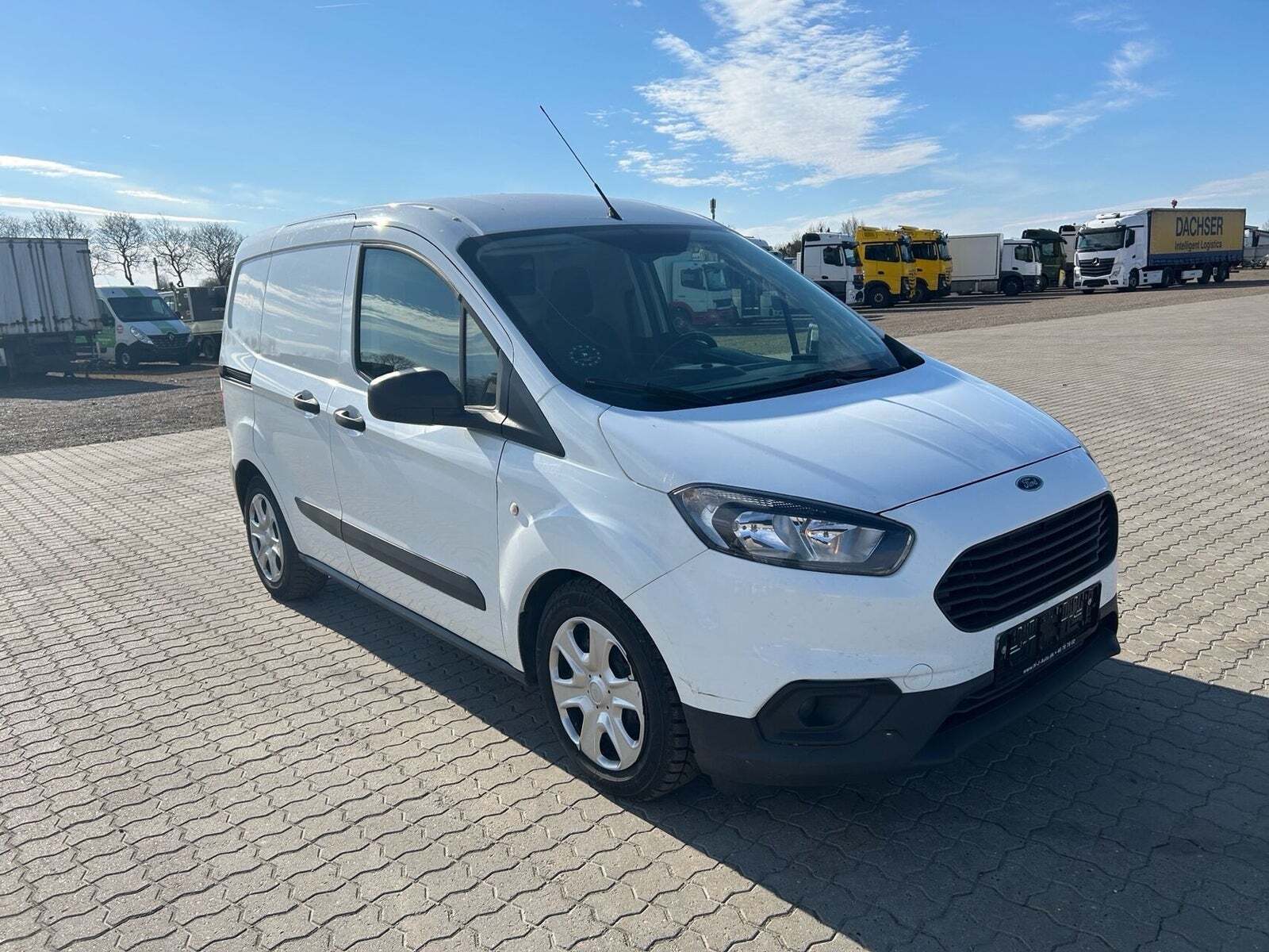 Ford Transit Courier 1,5 TDCi 75 Ambiente