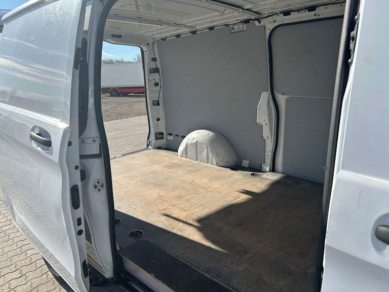 Mercedes Vito 114 2,0 CDi Kassevogn aut. XL RWD