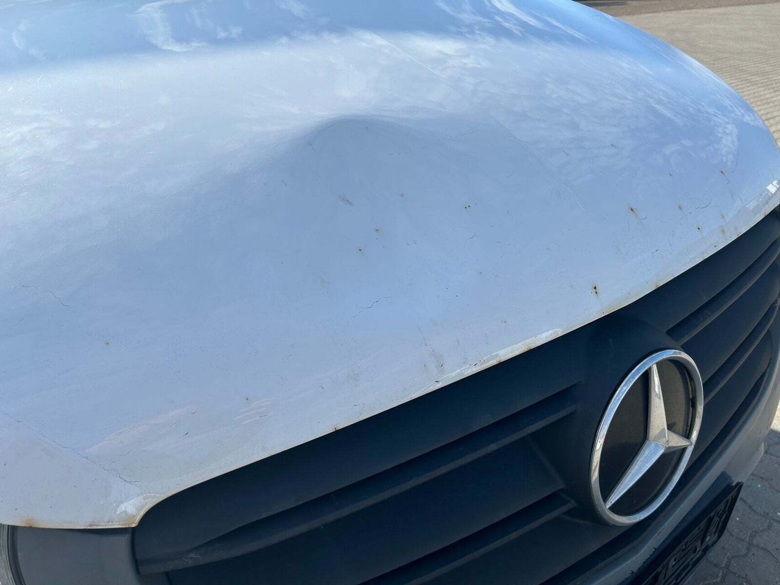 Hvid Mercedes Vito 114 fra 2021