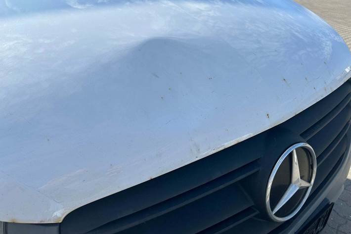 Hvid Mercedes Vito 114 fra 2021