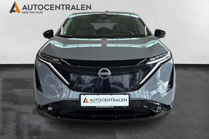 Grå Nissan Ariya fra 2022