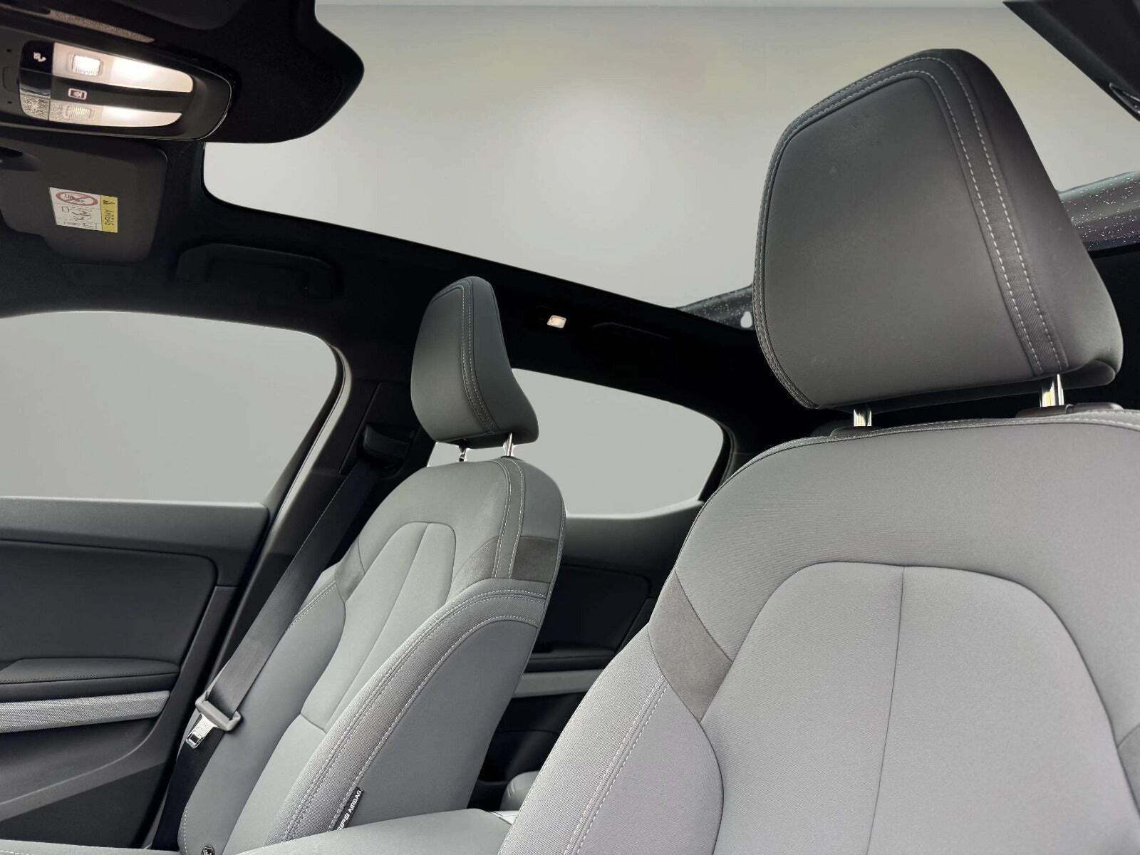 Hvid Polestar 2 fra 2023