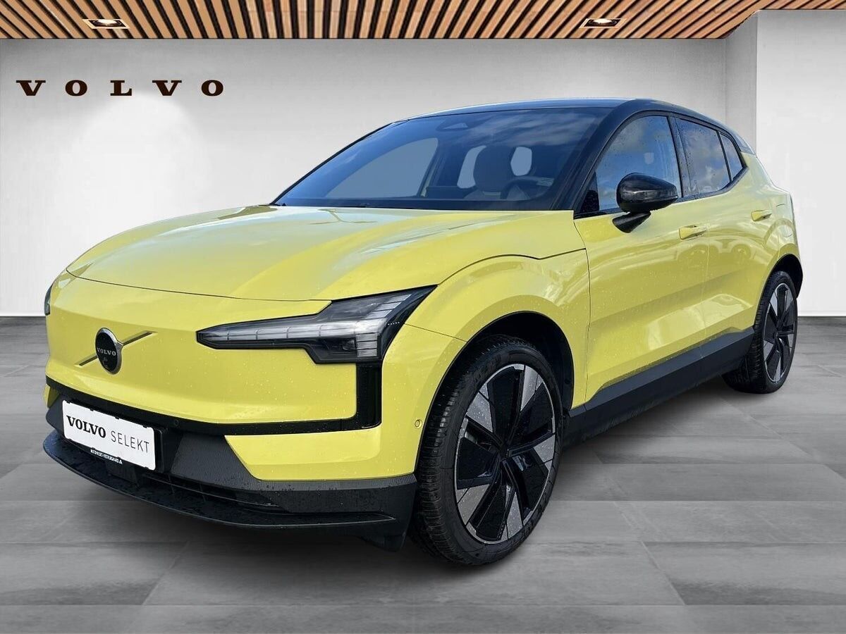 Volvo EX30 Extended Range Ultra