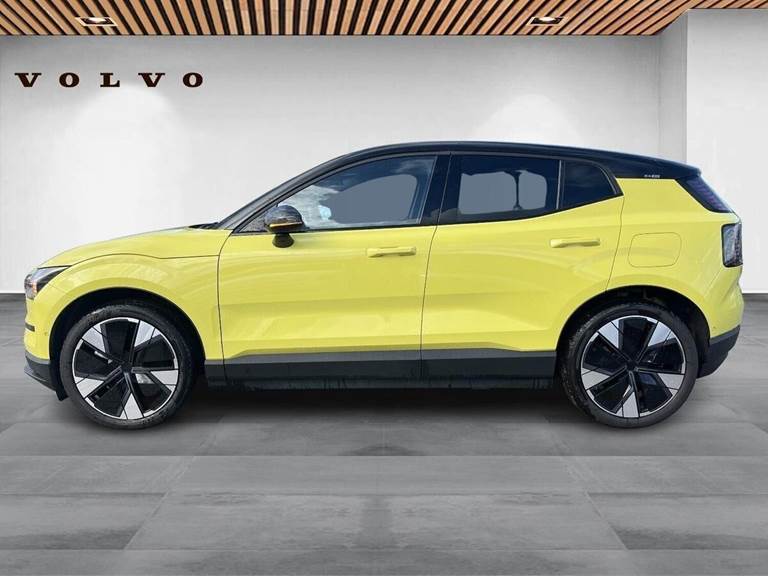Volvo EX30 Extended Range Ultra