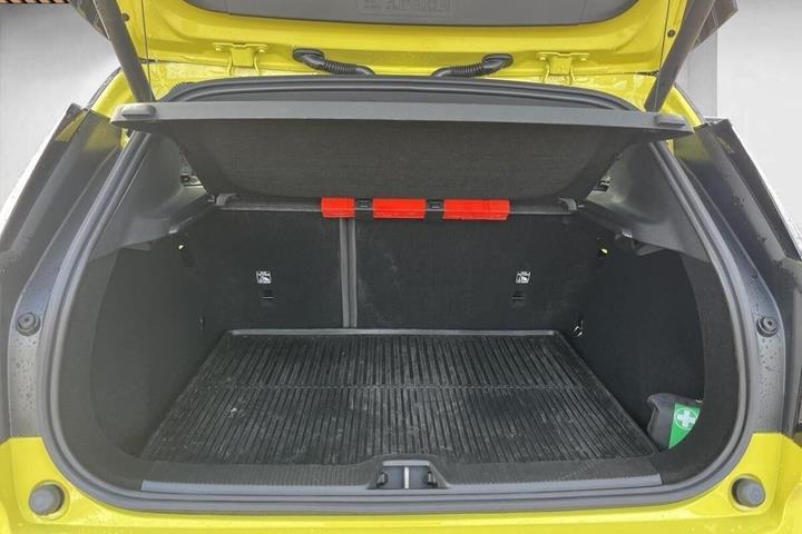Gul Volvo EX30 fra 2025