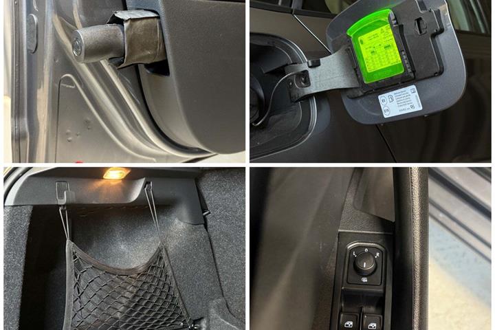 Grå Skoda Scala fra 2022