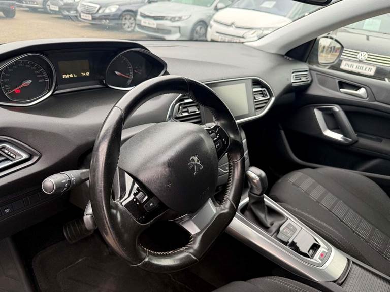 Peugeot 308 1,6 BlueHDi 120 Active SW EAT6