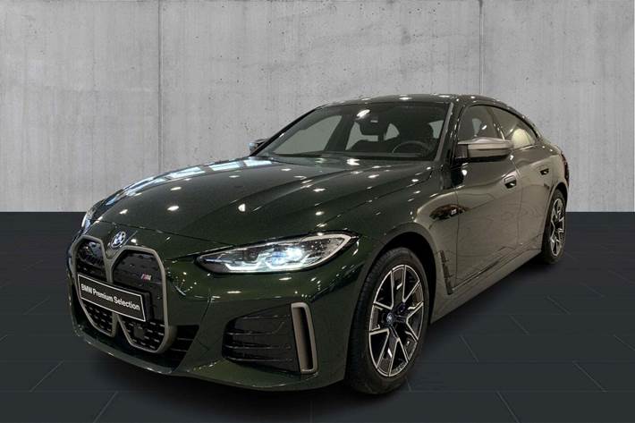 undefined BMW i4 fra 2024 set udefra