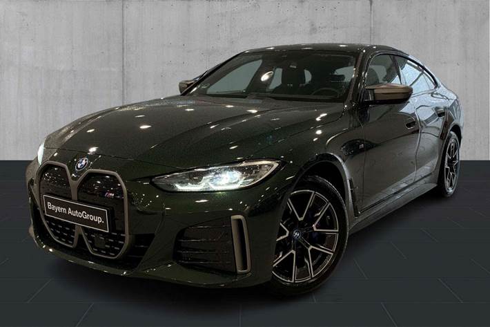 undefined BMW i4 fra 2024 set udefra