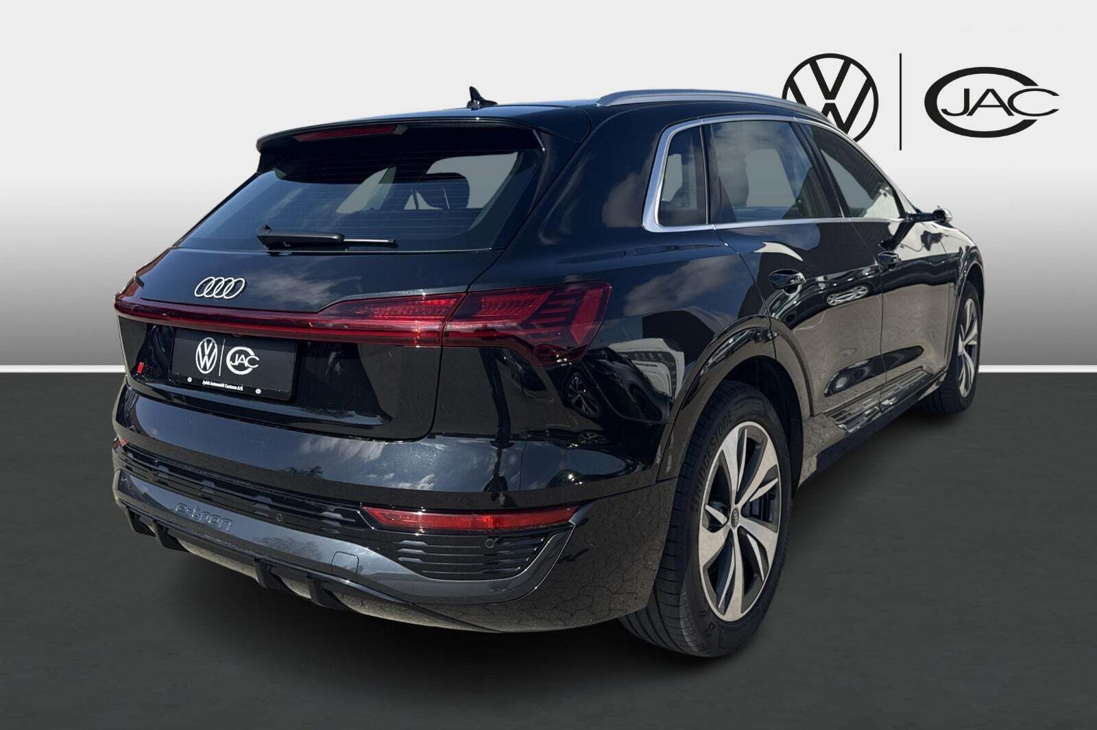 Audi Q8 e-tron 55 S-line quattro