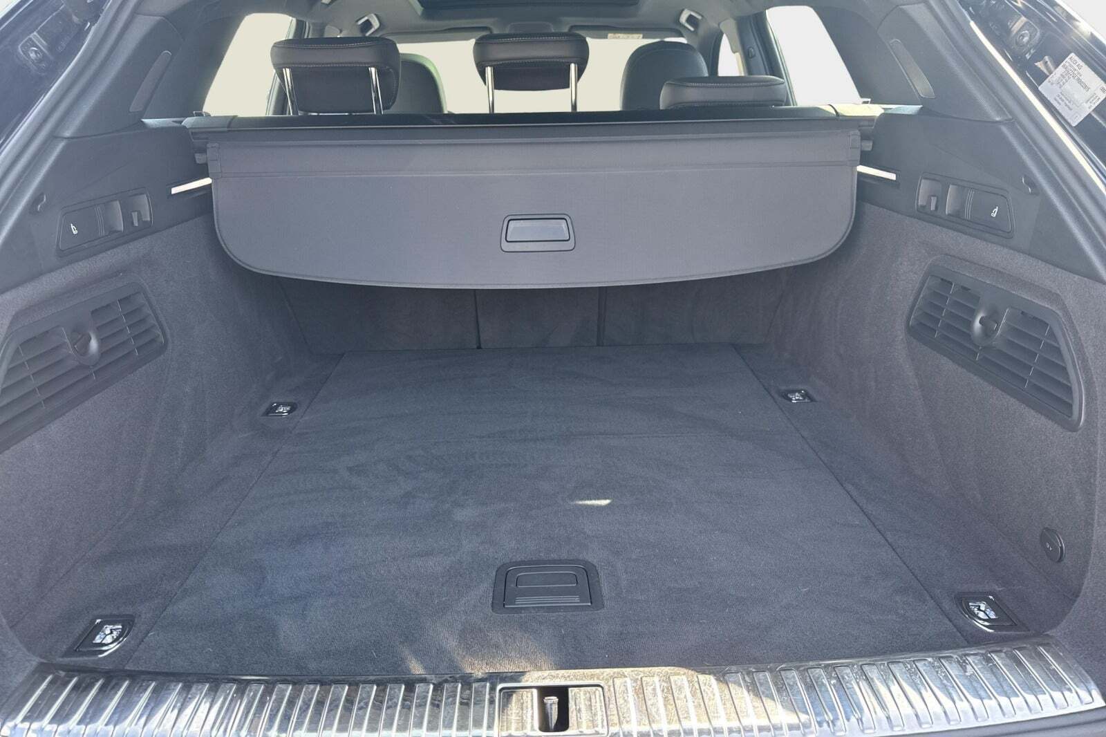 Sort Audi Q8 e-tron fra 2024