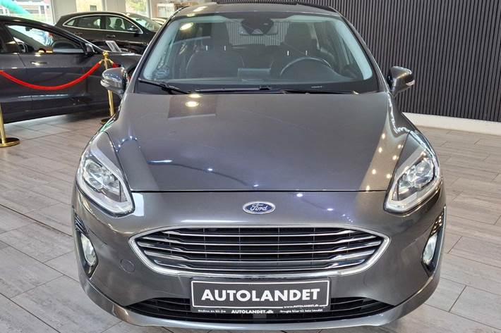 Grå Ford Fiesta fra 2018