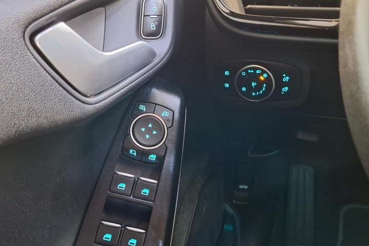 Grå Ford Fiesta fra 2018