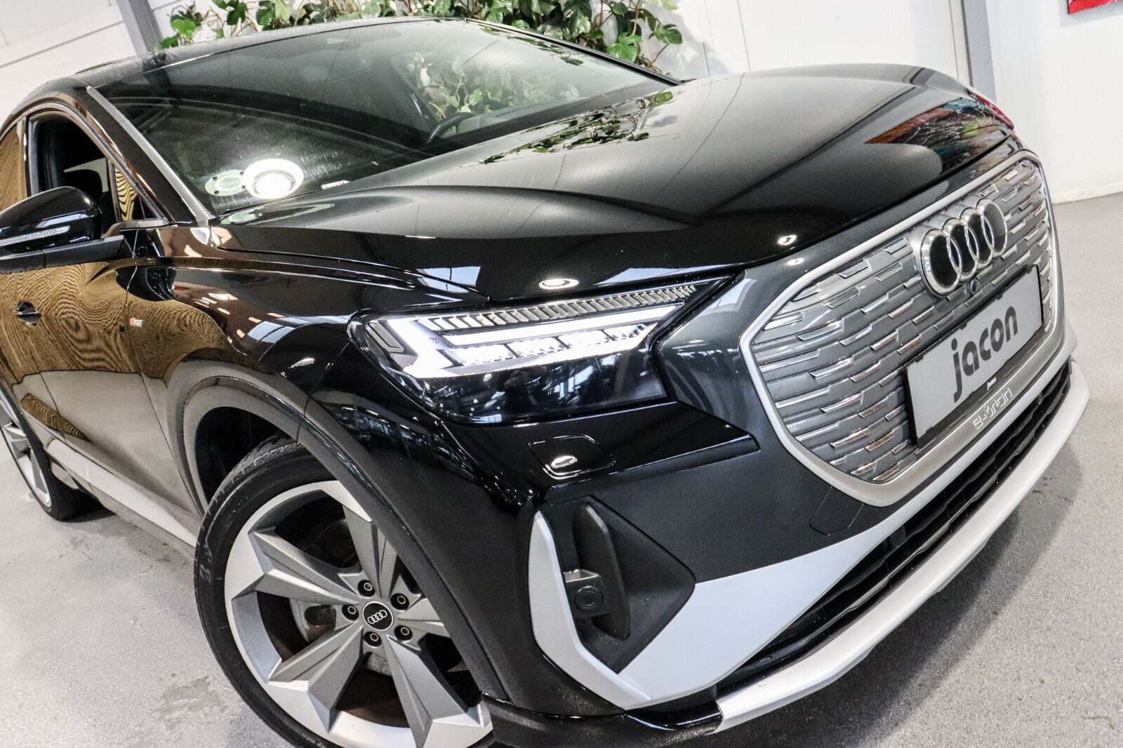 Audi Q4 e-tron 40 S-line Sportback