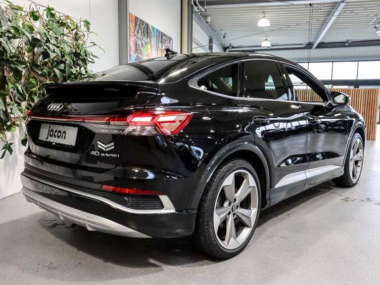 Audi Q4 e-tron 40 S-line Sportback