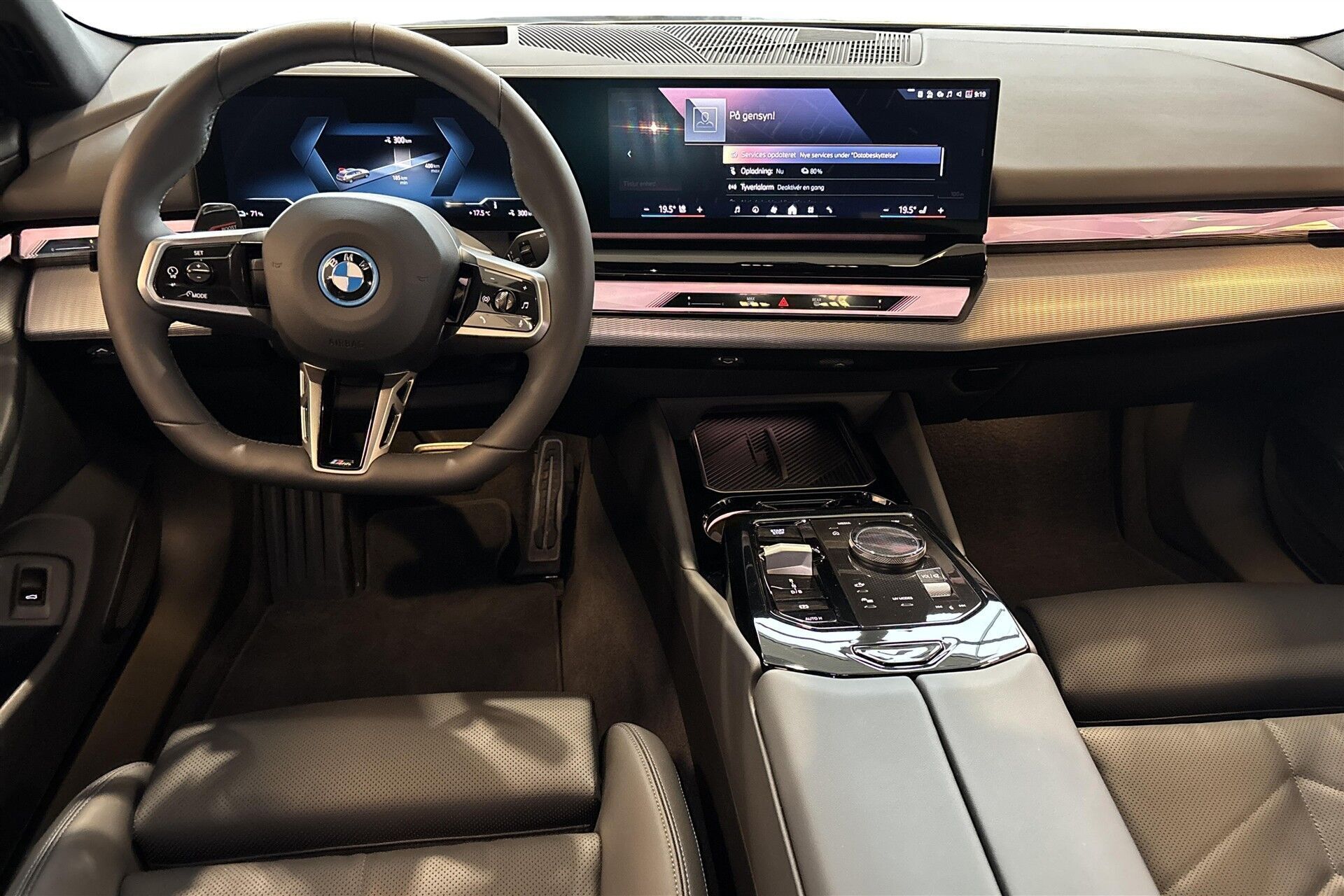 BMW i5 eDrive40 Touring EL Fully Charged 340HK Stc Aut.