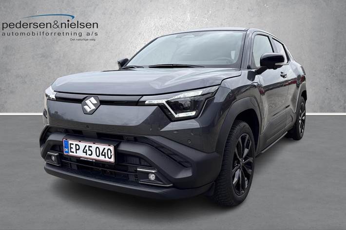 Grå Suzuki eVitara fra 2025