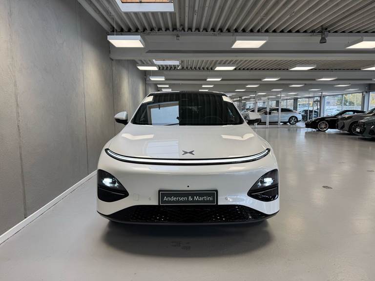 Xpeng G6 EL Standard Range 252HK 5d Aut.