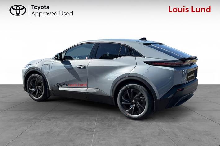 Grå Toyota C-HR+ fra 2026