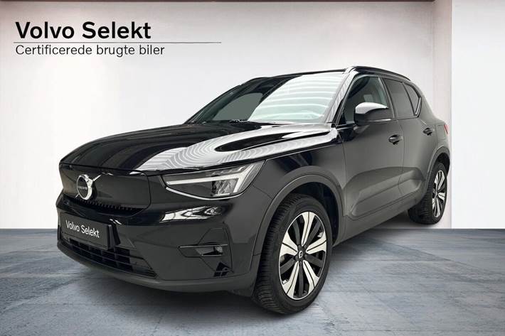 Sort Volvo XC40 fra 2022