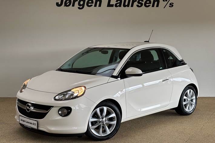 Hvid Opel Adam fra 2018