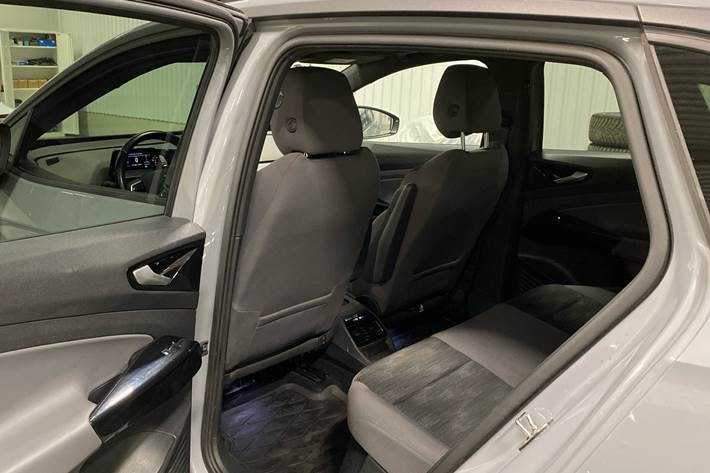 Grå VW ID.4 fra 2022