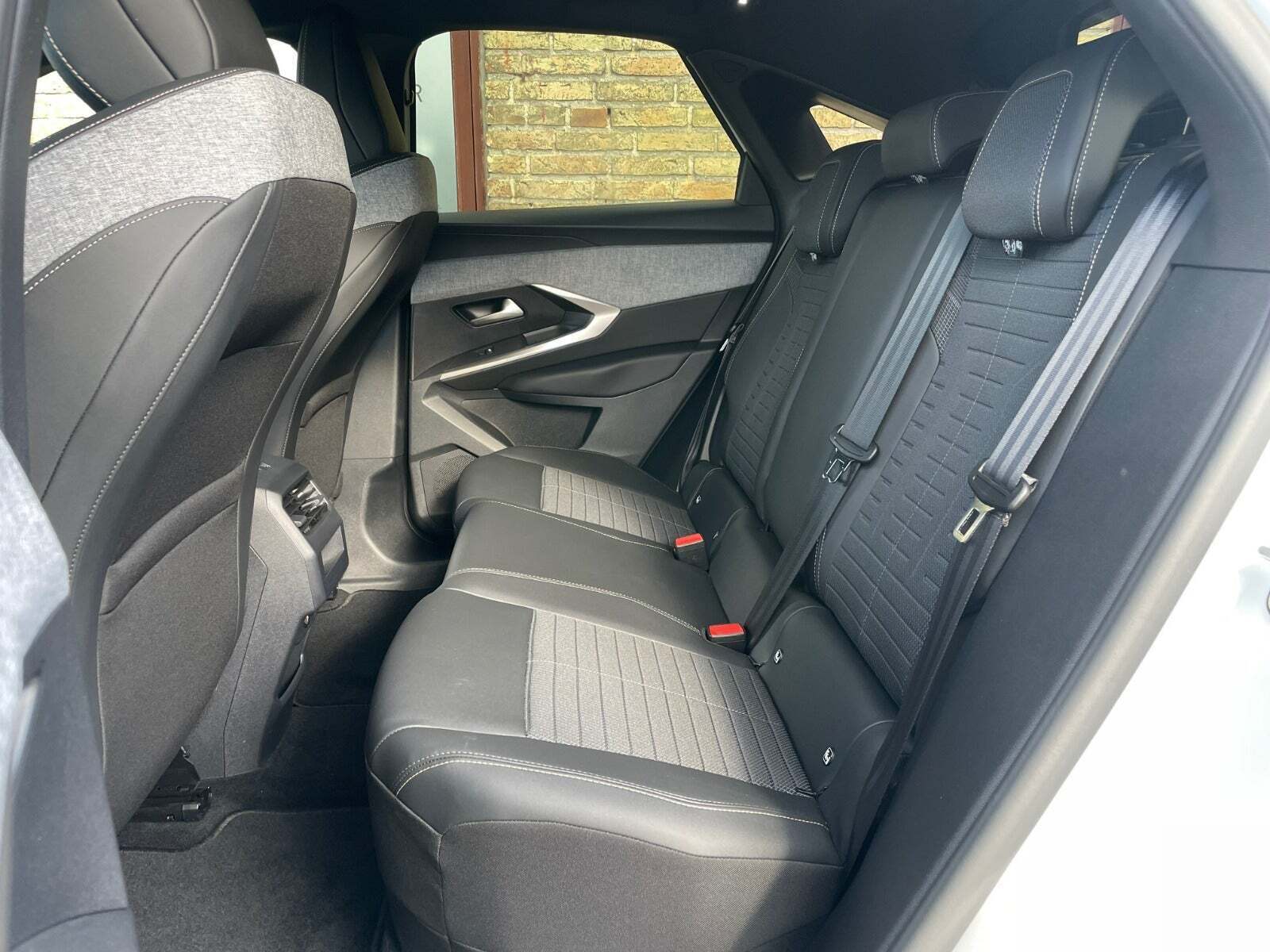 Peugeot e-3008 77 Allure