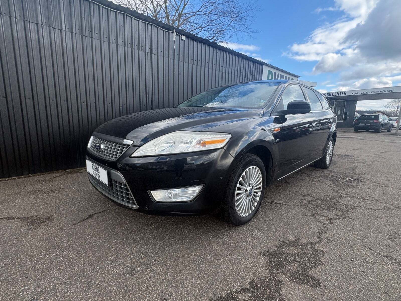 Ford Mondeo 2,5 20V Turbo Titanium stc.