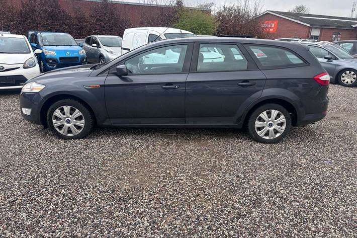 undefined Ford Mondeo fra 2010